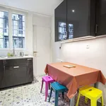 Appartement de 106 m² avec 1 chambre(s) en location à Paris