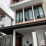 Rent 3 bedroom house of 426 m² in Bangkok