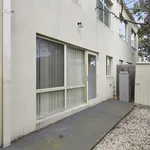 Rent 3 bedroom house in St Kilda East