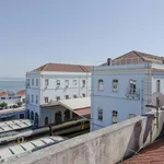 Rent 2 bedroom apartment in Lisbon