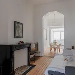 Huur 1 slaapkamer appartement van 700 m² in Brussels