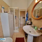 Affitto 2 camera appartamento di 57 m² in Florence