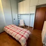 Rent 2 bedroom apartment of 50 m² in Milan