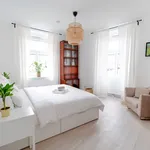 Rent 3 bedroom apartment of 49 m² in Vienna