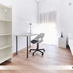 Alquilo 2 dormitorio apartamento de 10 m² en Seville