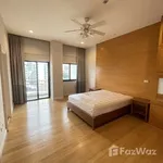 Rent 4 bedroom house of 530 m² in Bangkok