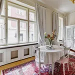 Rent 1 bedroom apartment of 122 m² in Prague