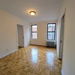 Rent 2 bedroom apartment in Manhattan