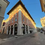 Rent 6 bedroom apartment of 170 m² in Brescia