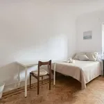 Rent a room in lisbon