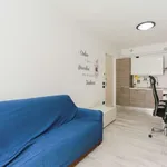 Rent 1 bedroom apartment of 55 m² in milan