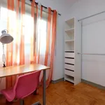 Rent 4 bedroom apartment in Coimbra