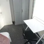 Rent 3 bedroom flat in North East England