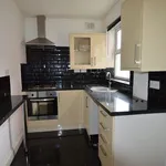 Rent 4 bedroom flat in West Midlands