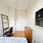 Rent 4 bedroom apartment in Bushwick