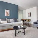 Rent 2 bedroom apartment of 105 m² in lisbon