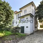 Rent 3 bedroom house of 390 m² in Porto