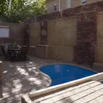 Rent 6 bedroom house in Seville