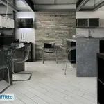 Rent 3 bedroom apartment of 90 m² in Milan