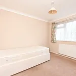 Detached house to rent in Oaklands Drive, Wokingham RG41