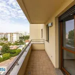 Rent 3 bedroom apartment of 90 m² in Milan