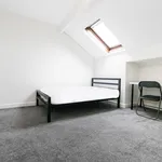 Rent 4 bedroom house in Leeds