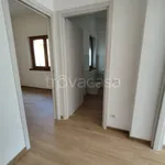 Rent 4 bedroom apartment of 110 m² in Atina