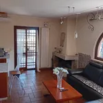 Rent 4 bedroom house of 90 m² in Ladispoli