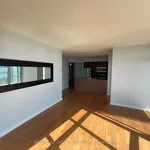 Rent 2 bedroom apartment in Toronto (Waterfront Communities)