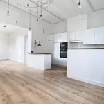 Maison de 320 m² avec 2 chambre(s) en location à Bruxelles