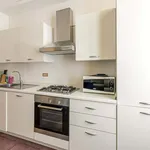 Rent 3 bedroom apartment in Milan