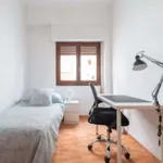 Rent a room of 80 m² in Castelló de la Plana