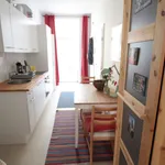 Rent 2 bedroom apartment of 50 m² in Vienna