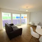 Rent 2 bedroom flat of 49 m² in Leeds