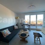 Rent 3 bedroom apartment of 56 m² in La Crau