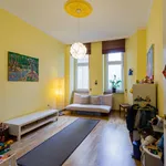 Rent 4 bedroom apartment of 114 m² in Berlin