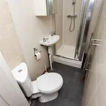 Rent 6 bedroom flat in West Midlands