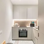 Rent 4 bedroom apartment in barcelona