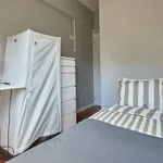 Rent 7 bedroom apartment in Lisbon