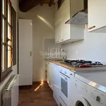 Affitto 4 camera appartamento di 58 m² in Siena