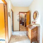 Rent 6 bedroom apartment of 252 m² in Palermo