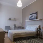 Rent 4 bedroom apartment of 16 m² in Milan