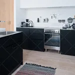 Rent 2 bedroom apartment of 90 m² in Budapest