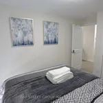 Rent 4 bedroom apartment in Richmond Hill (Jefferson)