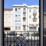 Rent a room in lisbon