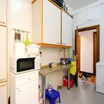 Rent a room of 86 m² in madrid