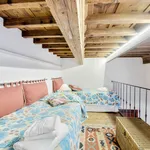 Rent 2 bedroom apartment of 65 m² in Florence