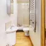 Rent 6 bedroom apartment in West Midlands