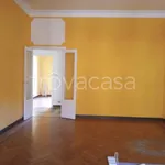 Rent 7 bedroom apartment of 210 m² in Milano