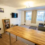 Rent 2 bedroom flat in Stratford-on-Avon